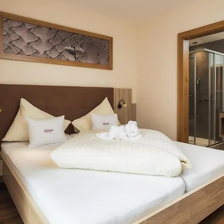 Gabriela Inklusive Super Sommer Card Apartament Serfaus