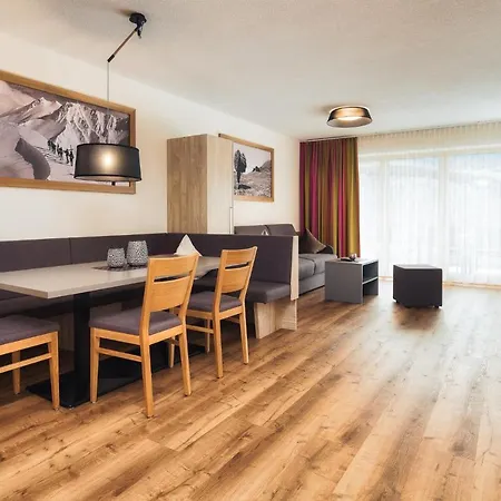 Gabriela Inklusive Super Sommer Card