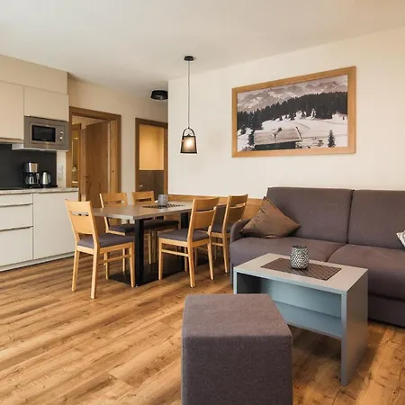 Gabriela Inklusive Super Sommer Card * Serfaus